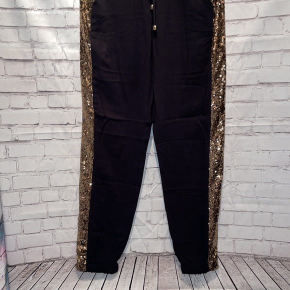 EUC Xhilaration SZ XS joggers w/side sequin detail - Picture 3 of 8